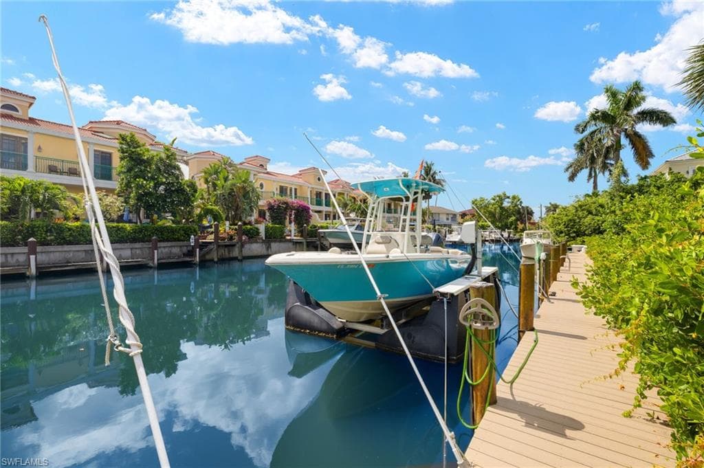 1140 Little Neck Ct D37, Naples, FL 34102-25