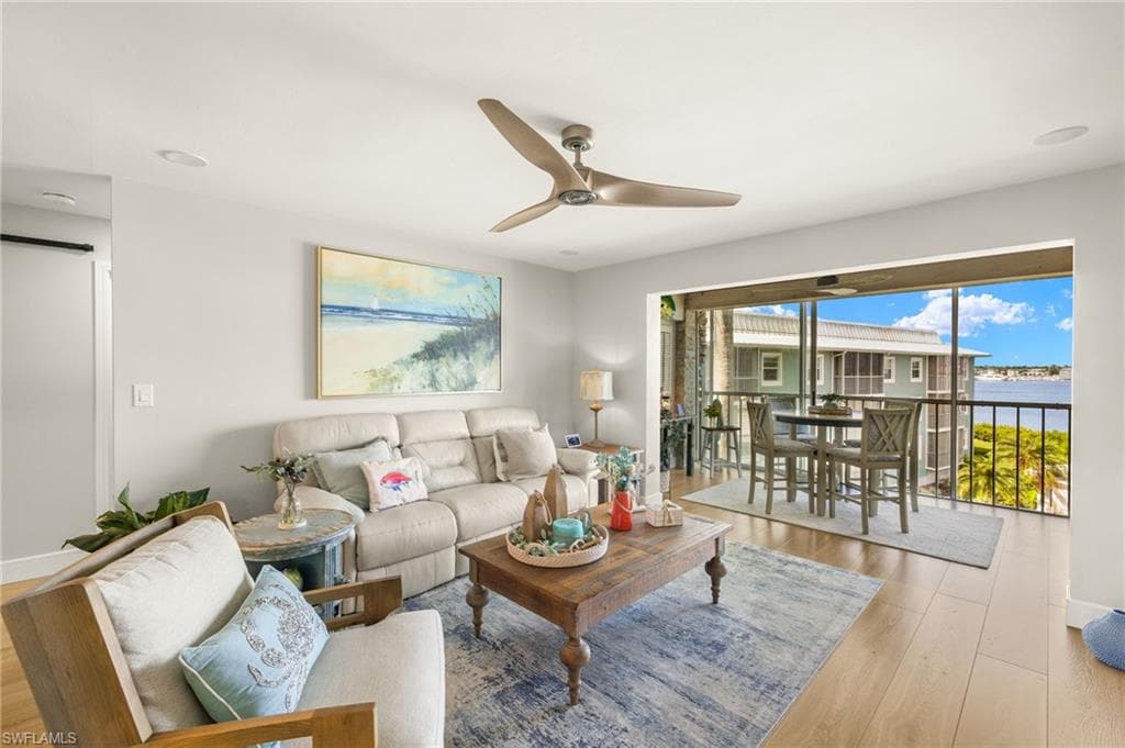 1140 Little Neck Ct D37, Naples, FL 34102-3