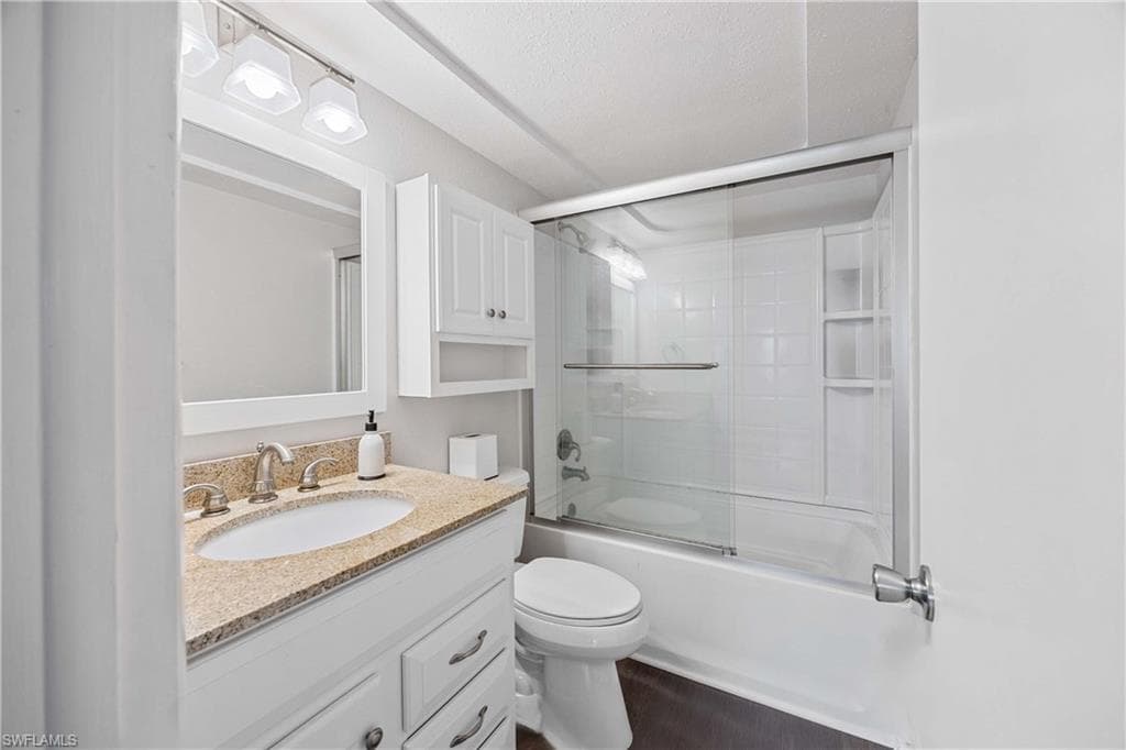 72 7th St S 209, Naples, FL 34102-17