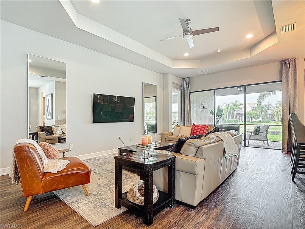 10051 Spicebush Ln, Fort Myers, FL 33913-12