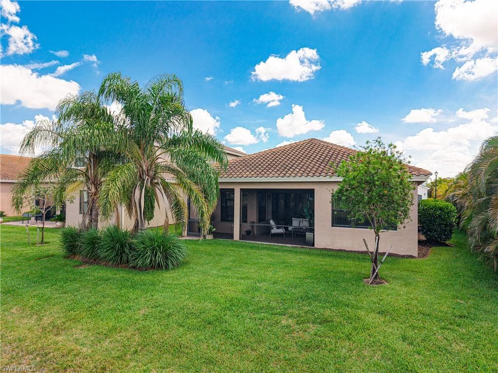 10051 Spicebush Ln, Fort Myers, FL 33913-34