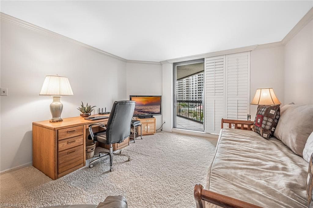 4551 Gulf Shore Blvd N 605, Naples, FL 34103-25