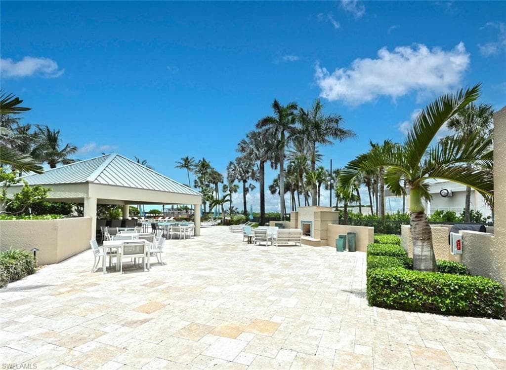 4551 Gulf Shore Blvd N 605, Naples, FL 34103-33