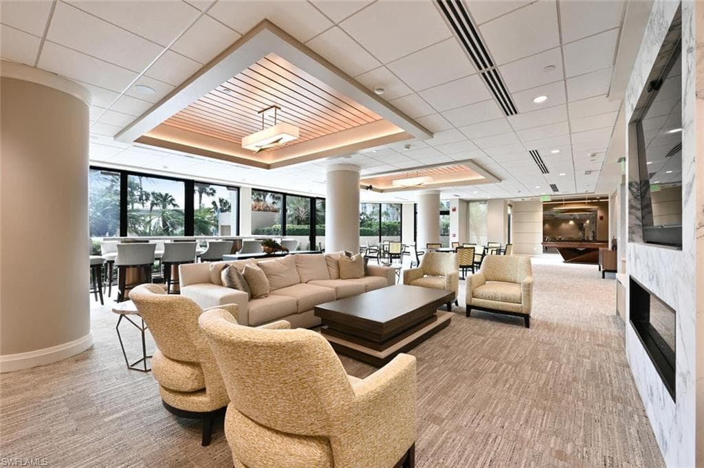 4551 Gulf Shore Blvd N 605, Naples, FL 34103-41