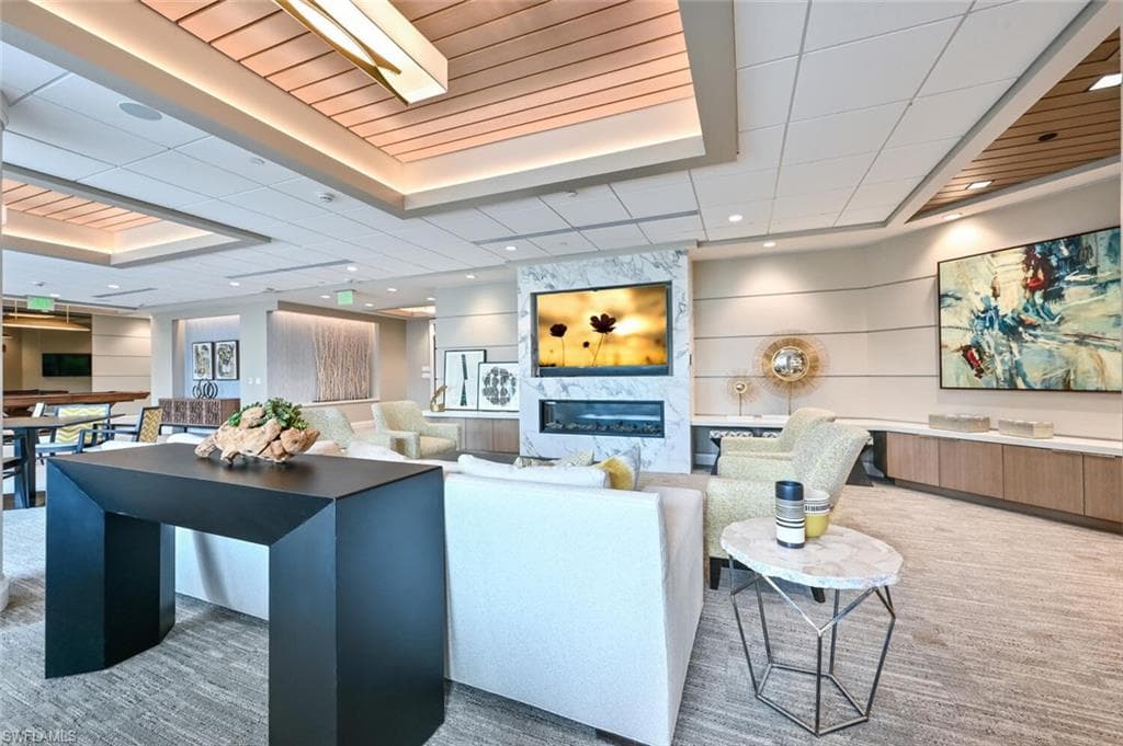 4551 Gulf Shore Blvd N 605, Naples, FL 34103-44