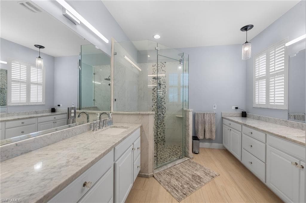 19554 Casa Verona Ct, Estero, FL 33967-32