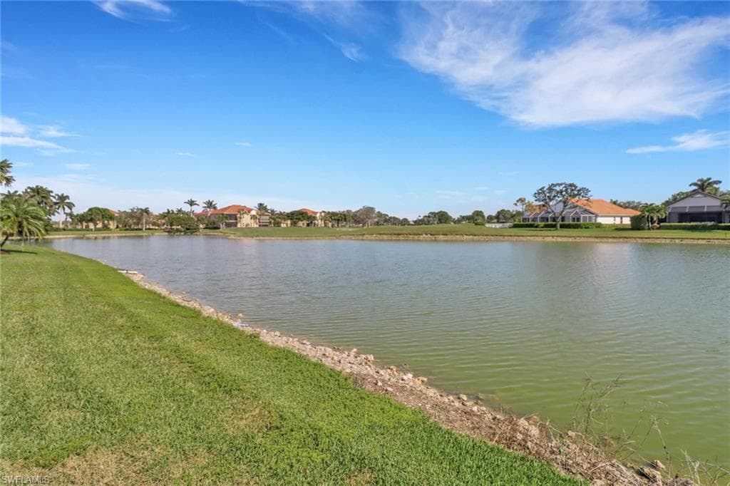 8768 Mustang Island Cir, Naples, FL 34113-33