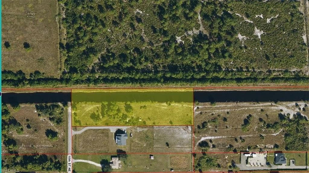 4940 10th St NE, Naples, FL 34120-2