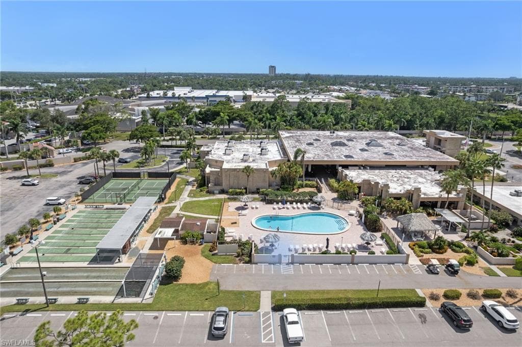 1828 Pine Valley Dr 211, Fort Myers, FL 33907-15
