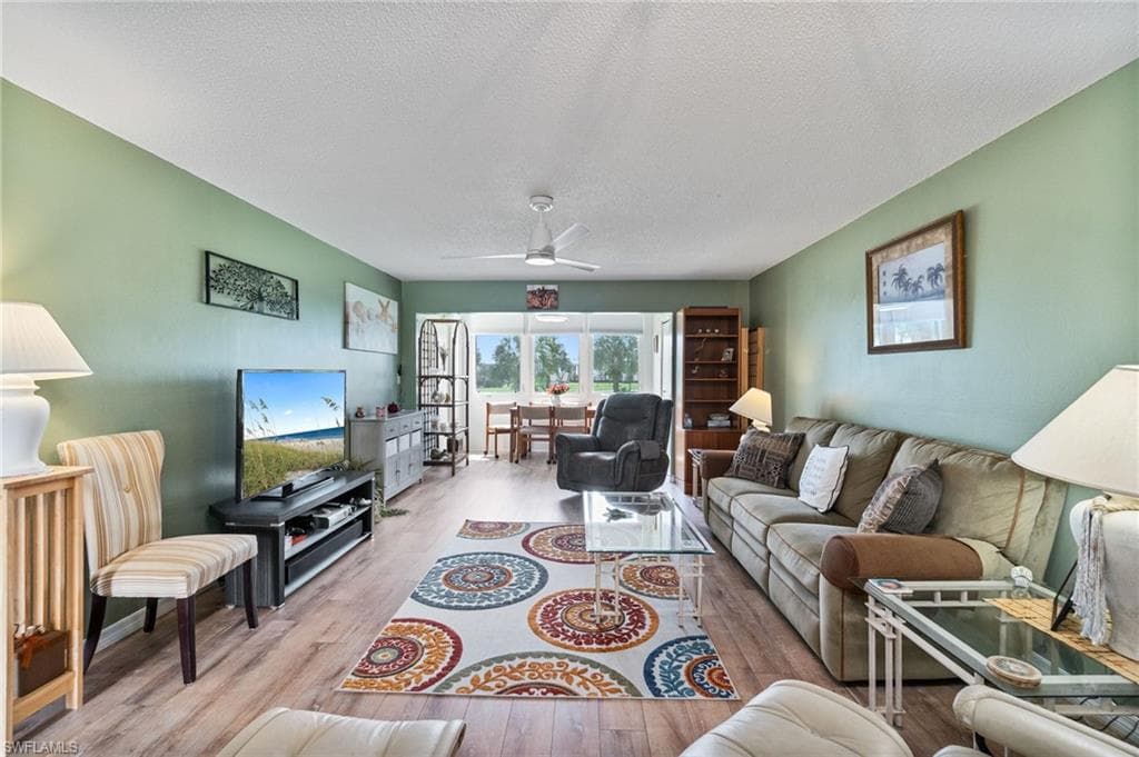 1828 Pine Valley Dr 211, Fort Myers, FL 33907-4