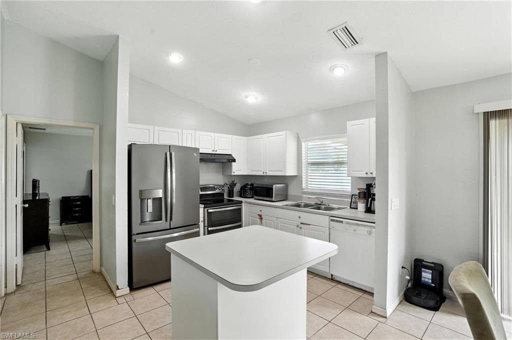 3741 Santa Barbara Blvd, Cape Coral, FL 33914-5