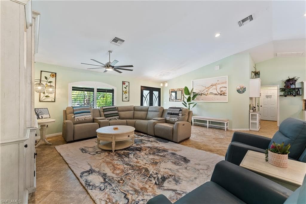 4509 Agualinda Blvd, Cape Coral, FL 33914-22