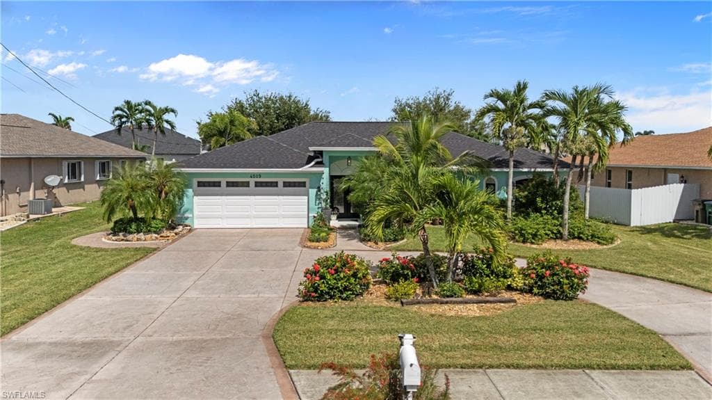 4509 Agualinda Blvd, Cape Coral, FL 33914-2