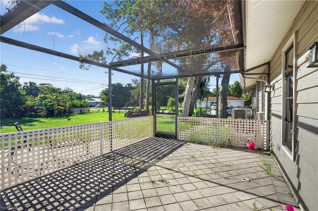 2503 5th St, Lehigh Acres, FL 33936-19