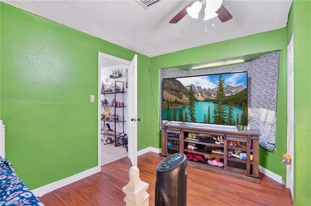 2503 5th St, Lehigh Acres, FL 33936-21