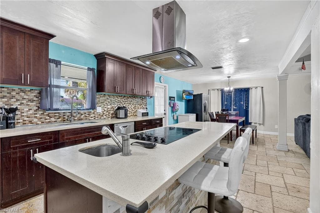 2503 5th St, Lehigh Acres, FL 33936-4