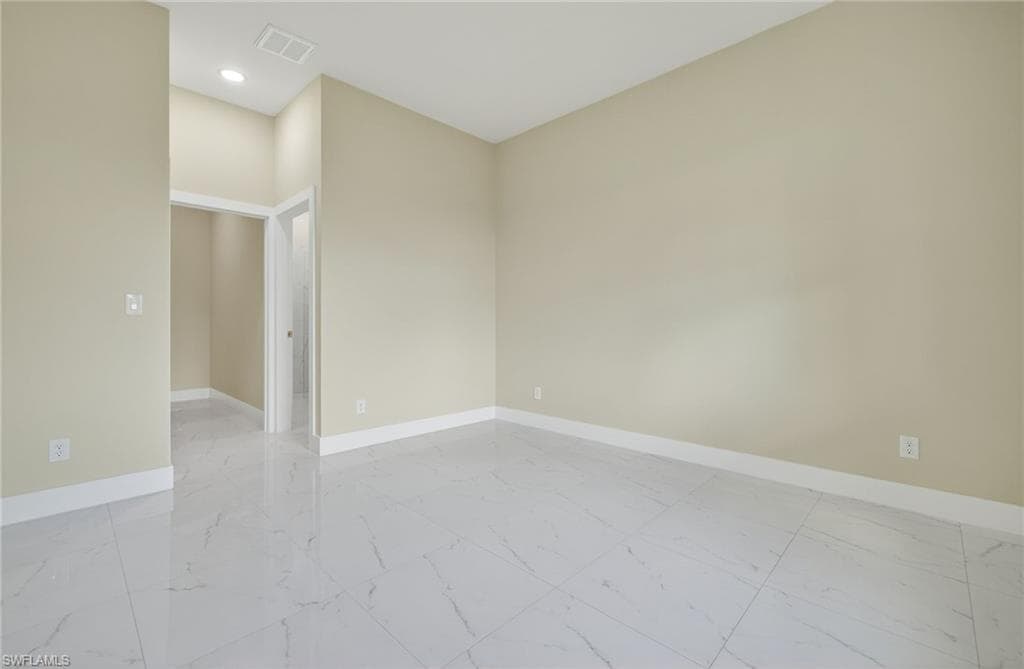 3419 26th St SW, Lehigh Acres, FL 33976-15