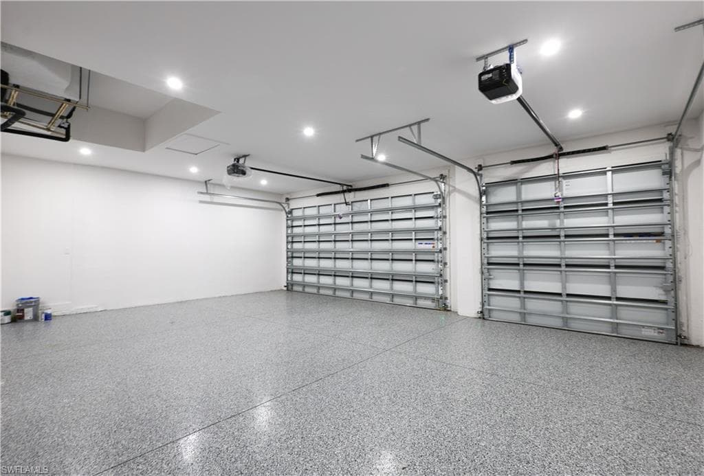 2219 Surfside Blvd, Cape Coral, FL 33991-25