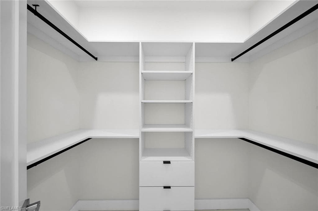 2219 Surfside Blvd, Cape Coral, FL 33991-27