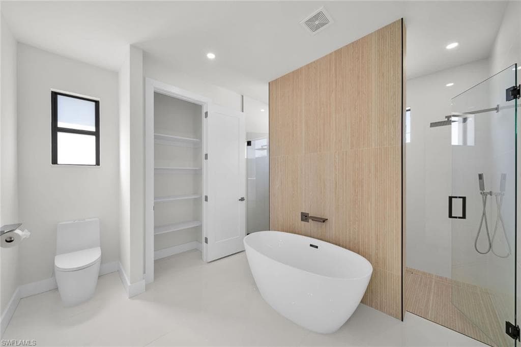 2219 Surfside Blvd, Cape Coral, FL 33991-29