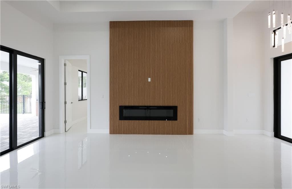 2219 Surfside Blvd, Cape Coral, FL 33991-5