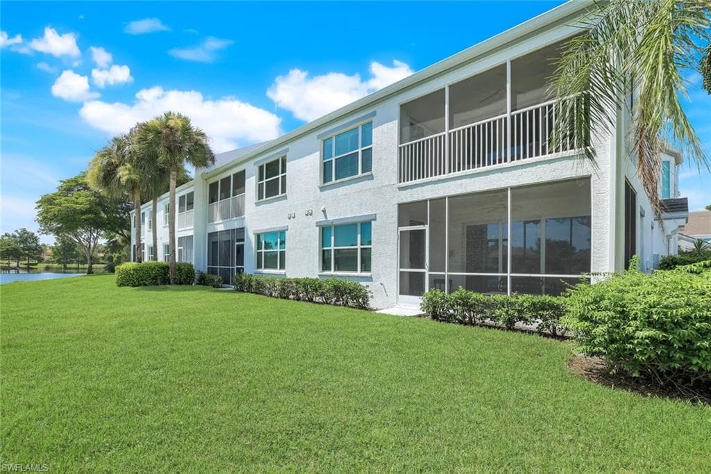 5959 Sand Wedge Ln 406, Naples, FL 34110-25