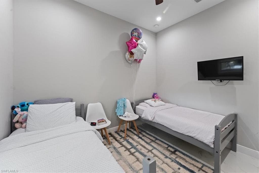 3219 64th Ave NE, Naples, FL 34120-12