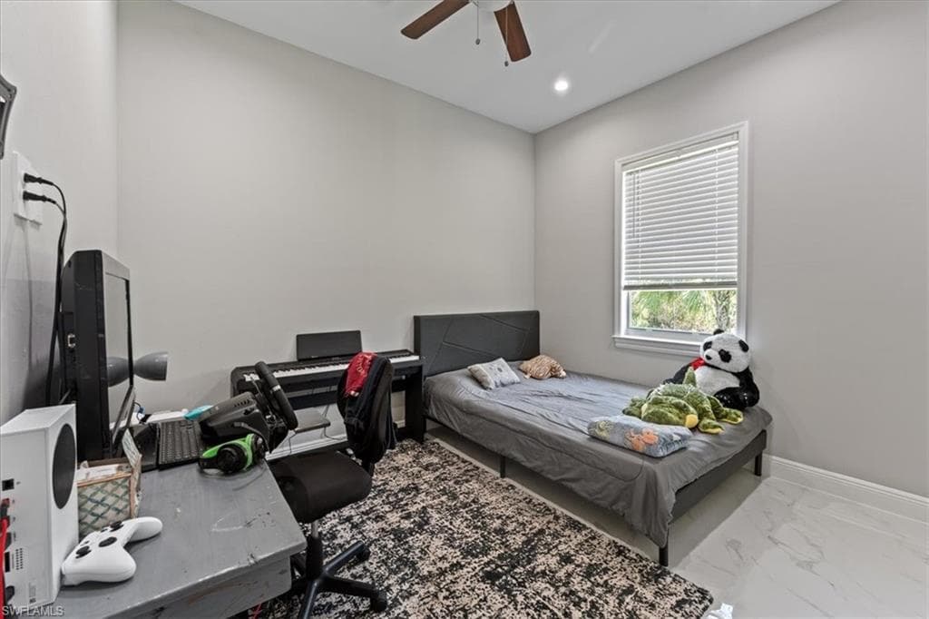 3219 64th Ave NE, Naples, FL 34120-13