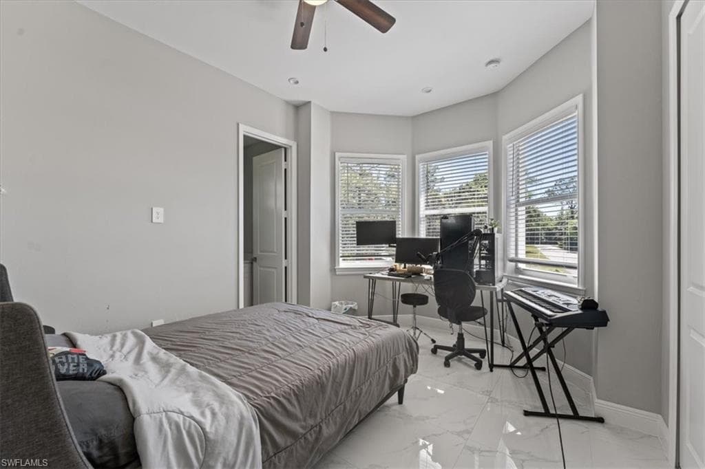 3219 64th Ave NE, Naples, FL 34120-15