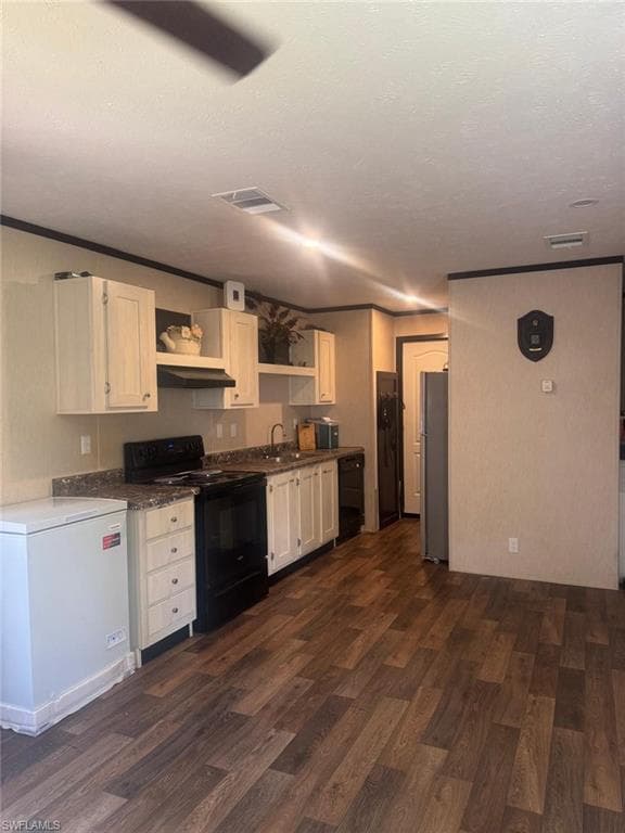 8073 Austrian Blvd, Punta Gorda, FL 33982-8