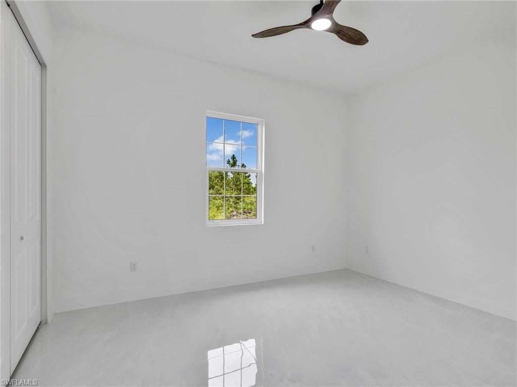 417 Fitch Ave, Lehigh Acres, Fl 33972-28