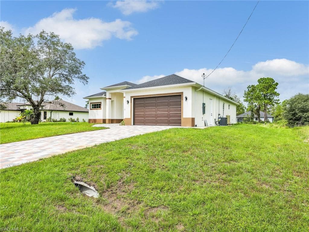 417 Fitch Ave, Lehigh Acres, Fl 33972-3