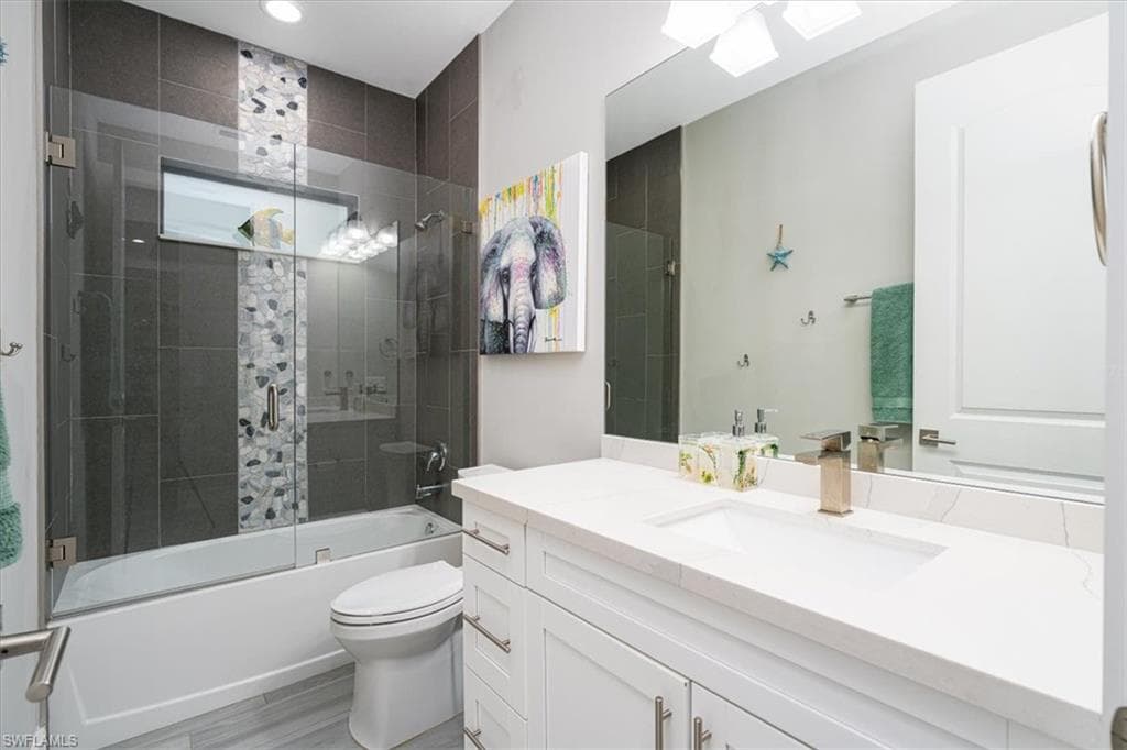 328 16th Ave NW, Naples, FL 34120-27