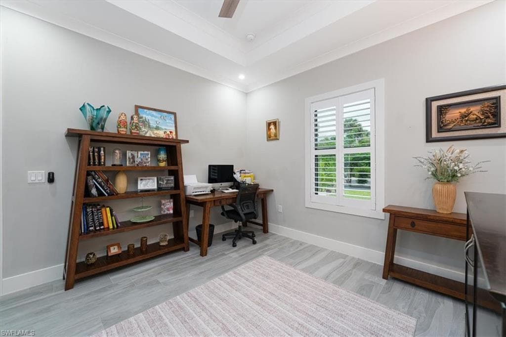 328 16th Ave NW, Naples, FL 34120-29
