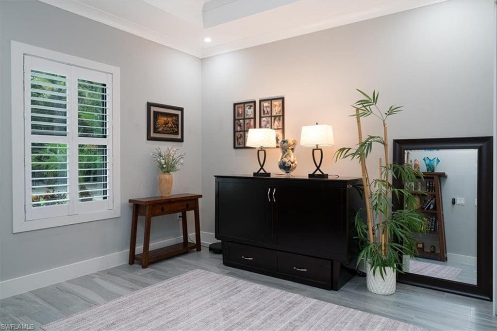 328 16th Ave NW, Naples, FL 34120-30