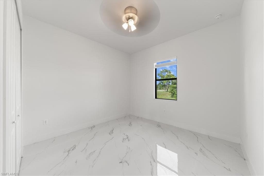 3123 18th Ave, Cape Coral, FL 33993-36