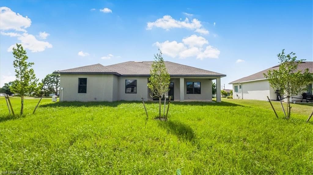 1417 17th Ave, Cape Coral, FL 33909-23