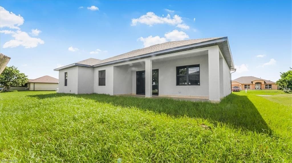 1417 17th Ave, Cape Coral, FL 33909-27