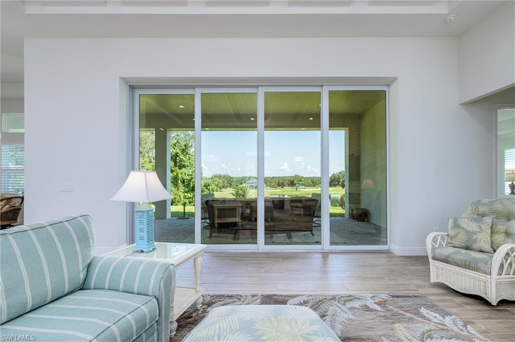 13744 Carryback Dr, Dade City, FL 33525-12