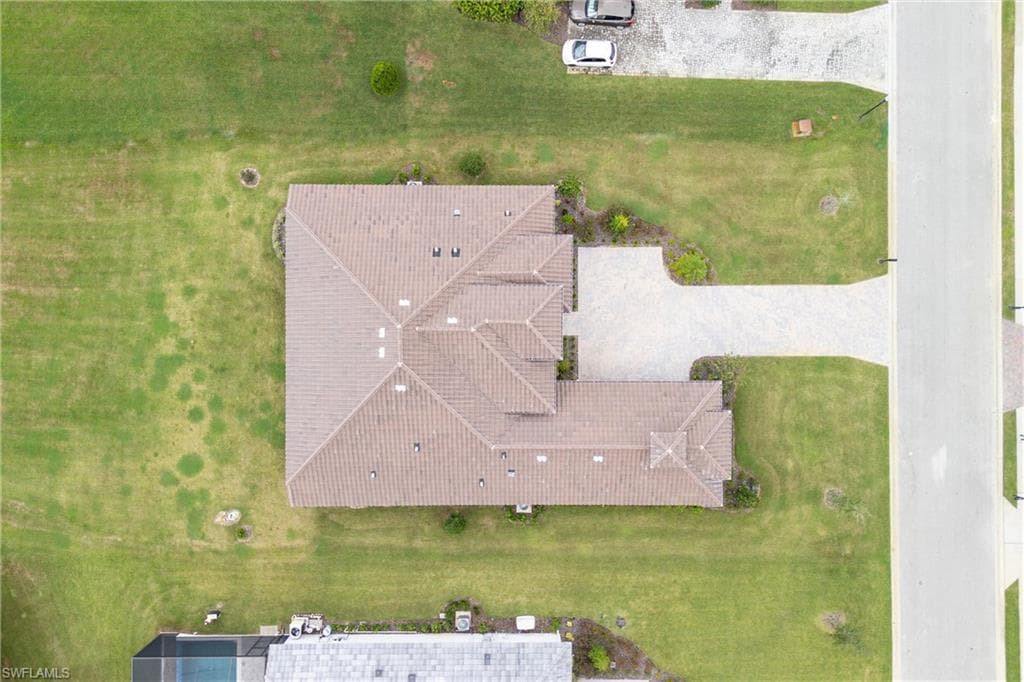 13744 Carryback Dr, Dade City, FL 33525-33