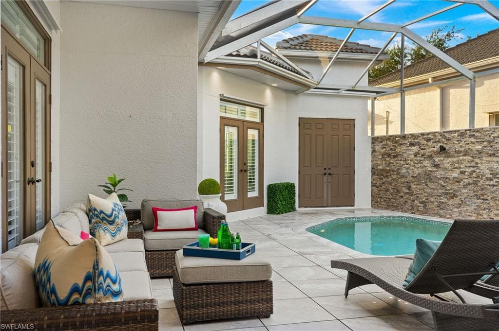 1737 York Island Dr, Naples, FL 34112-9