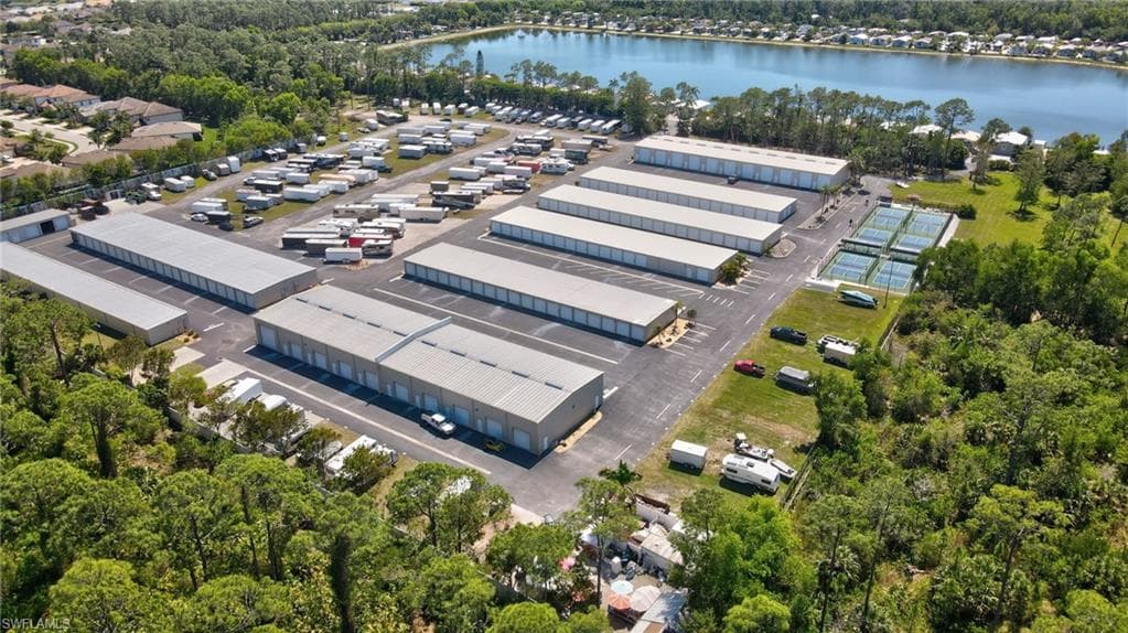 2117 Crystal Lake Dr, Naples, FL 34120-12