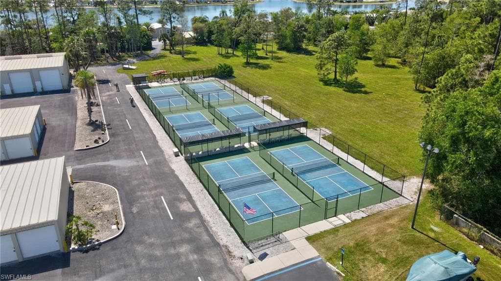 2117 Crystal Lake Dr, Naples, FL 34120-4