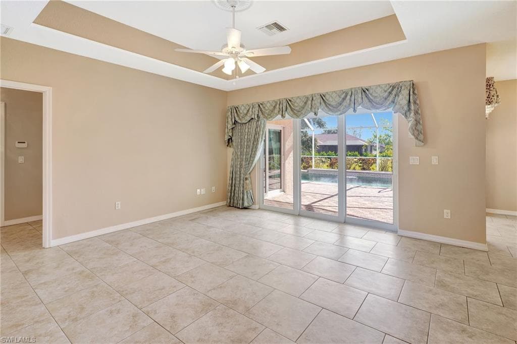 2450 Rio De Janeiro Ave, Punta Gorda, FL 33983-12