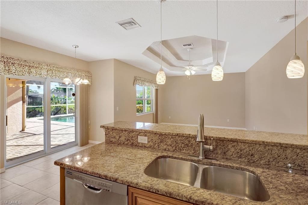 2450 Rio De Janeiro Ave, Punta Gorda, FL 33983-19