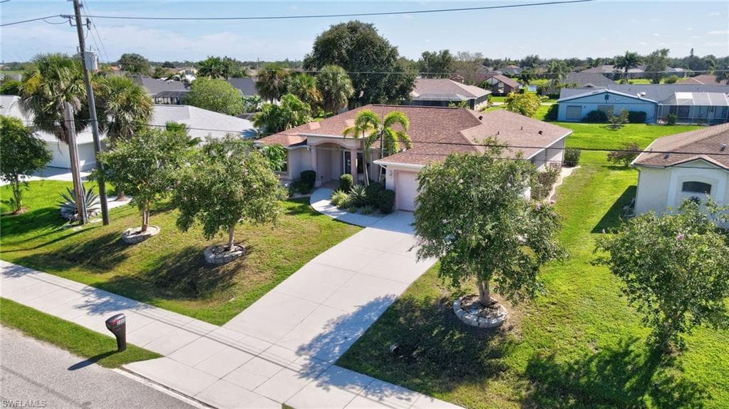 2450 Rio De Janeiro Ave, Punta Gorda, FL 33983-47