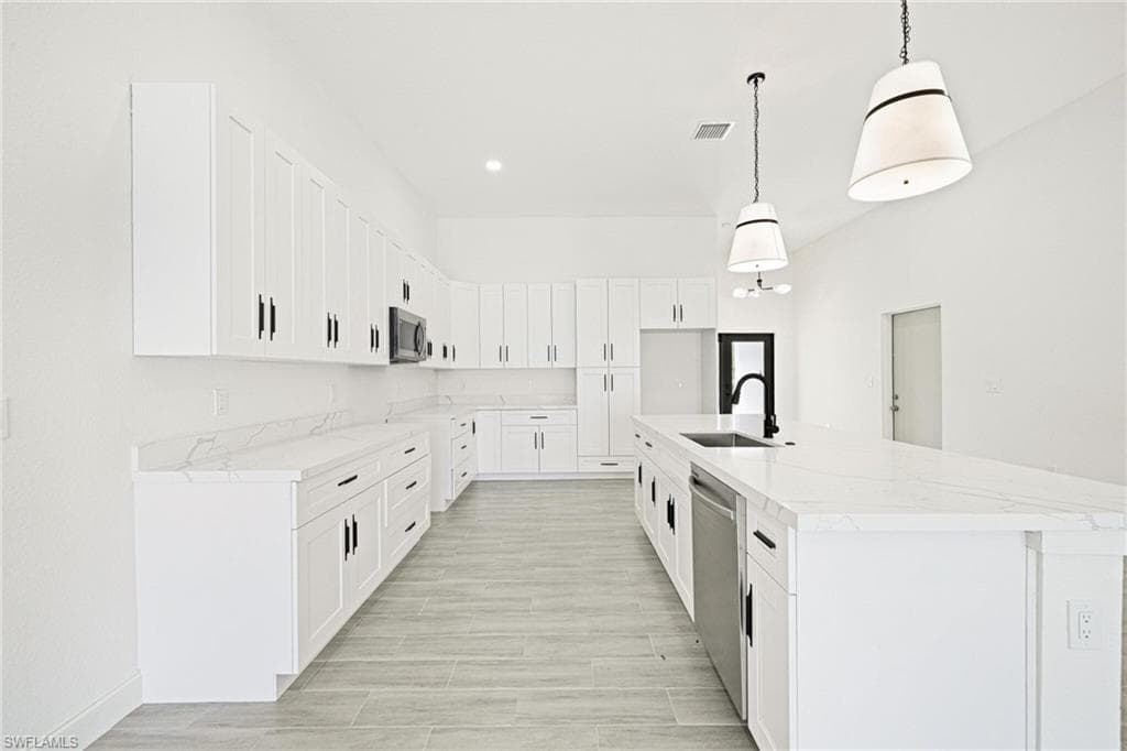 3016 11th St SW, Lehigh Acres, FL 33976-9