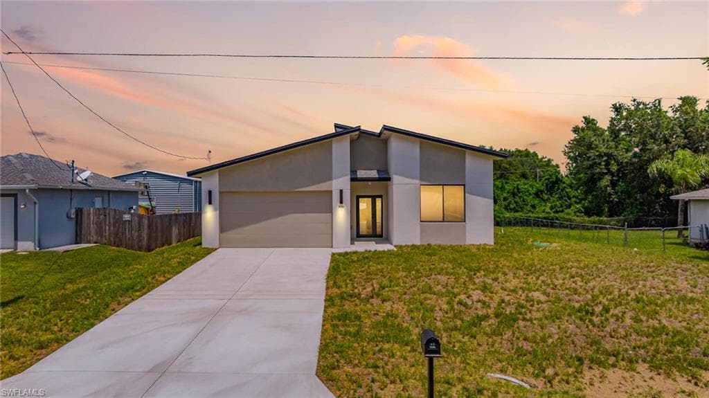 3016 11th St SW, Lehigh Acres, FL 33976-2