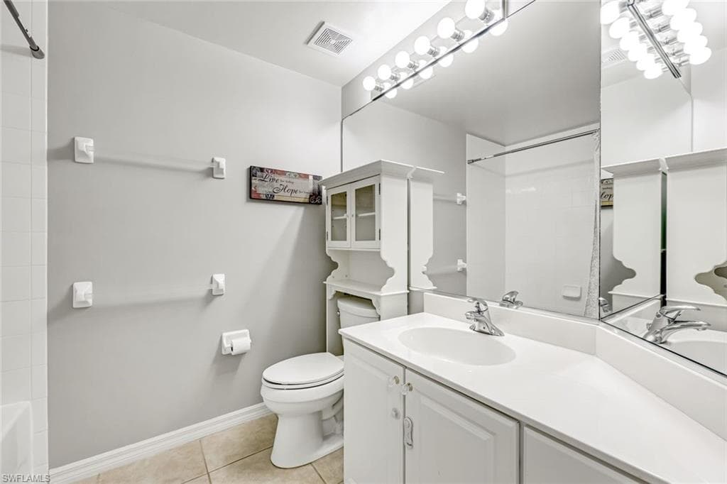 1345 Henley St 706, Naples, FL 34105-16