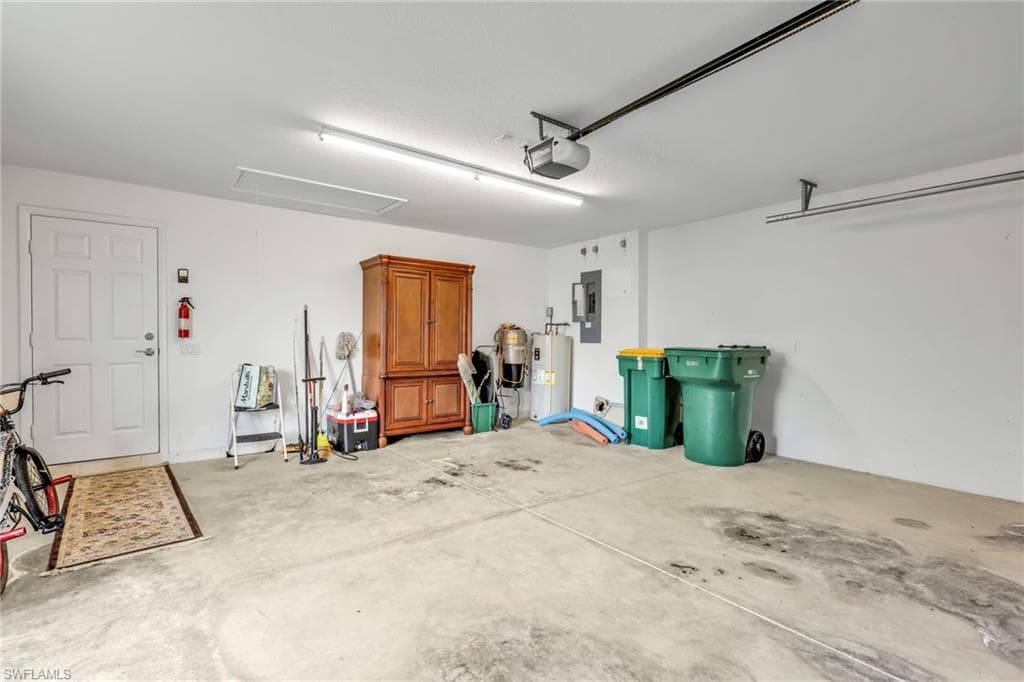 7146 Marconi Ct, Naples, FL 34114-27